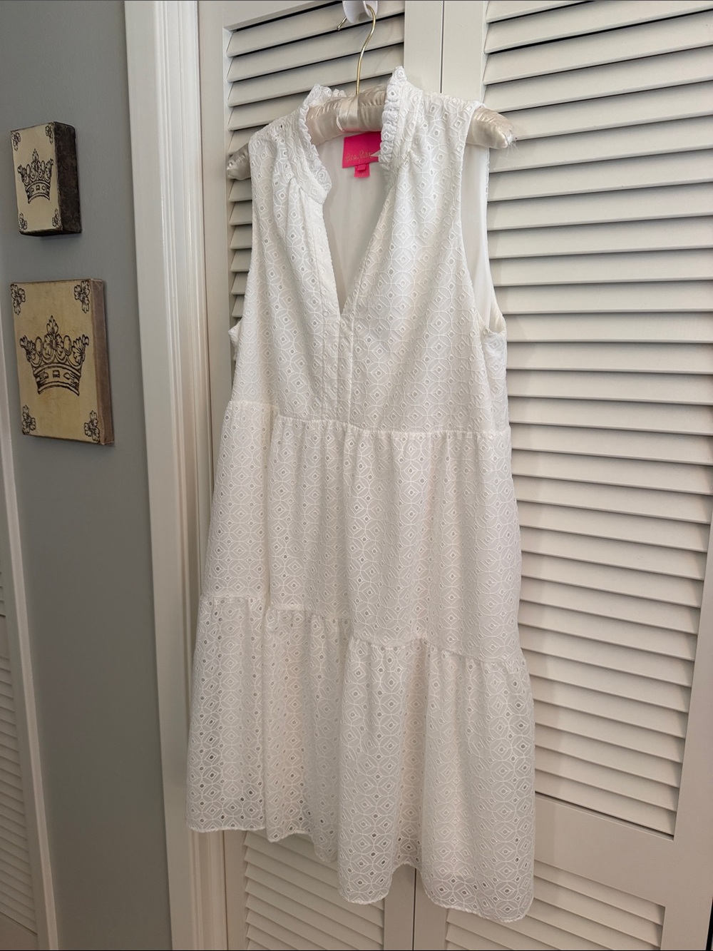 Lilly Pulitzer white sleeveless dress with lace type material
